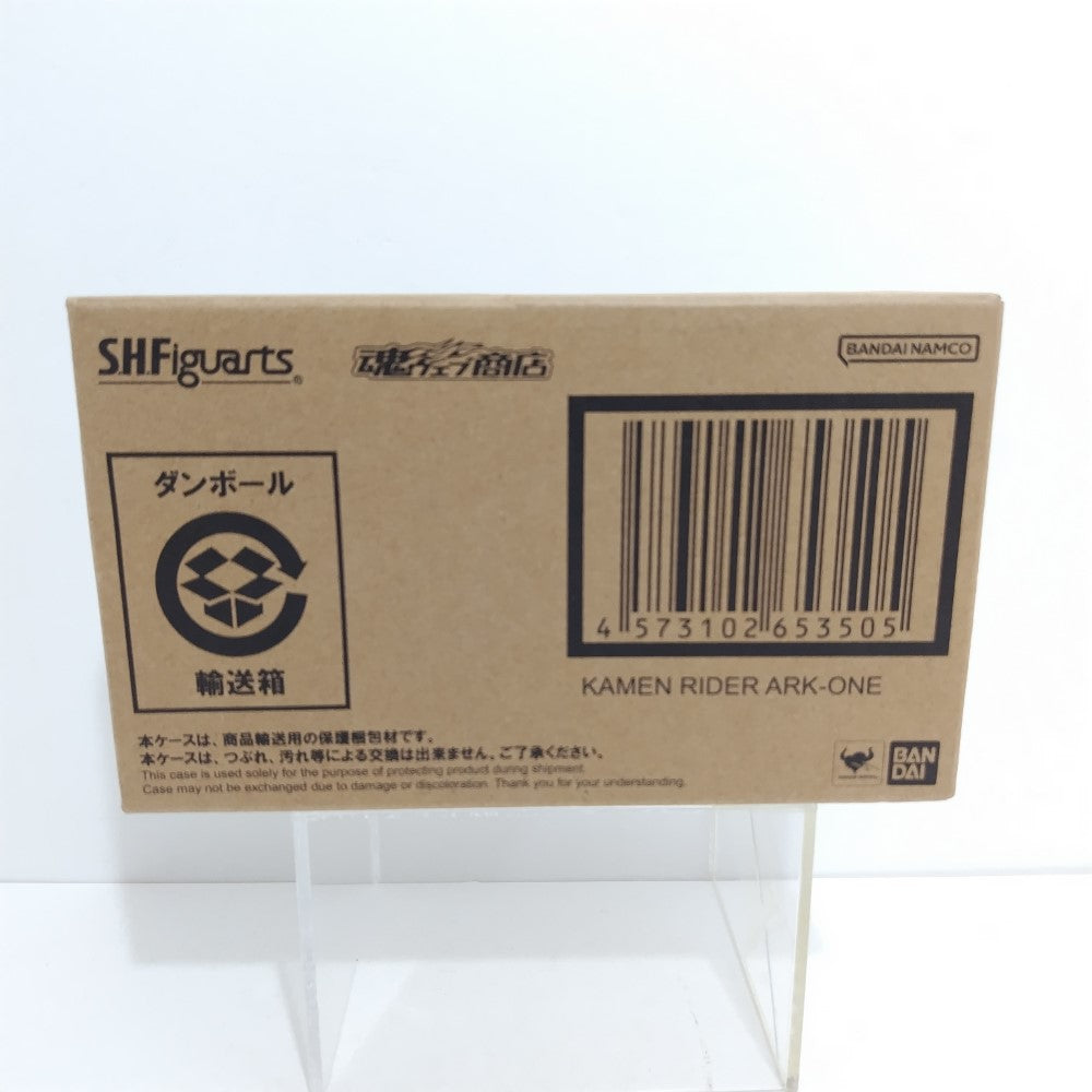 S.H.フィギュアーツ　仮面ライダーアークゼロ　輸送箱未開封品 中古】【輸送箱未開封】S.H.Figuarts 仮面ライダーアークワン