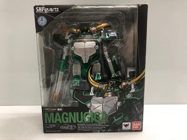 中古】【開封品】S.H.Figuarts マグナギガ 「仮面ライダー龍騎」 魂