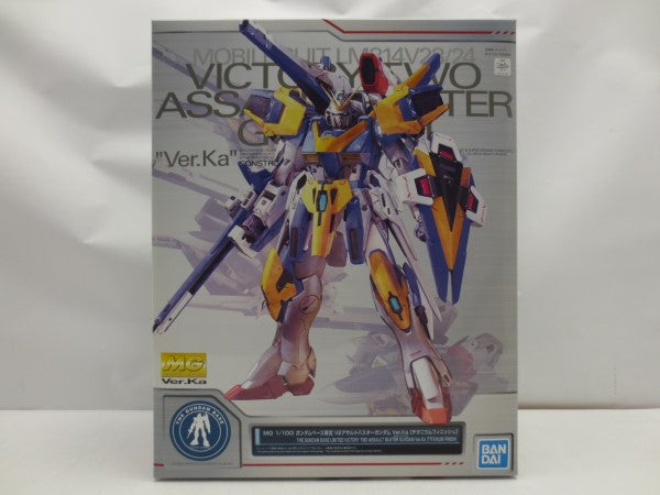 中古】【未組立】1/100 MG ガンダムベース限定 V2アサルトバスターガンダムVer.Ka チタニウムフィニッシュ LM314V23/