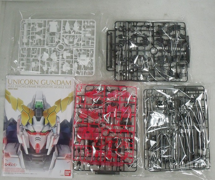 【中古】【未組立】1/60 PG RX-0 ユニコーンガンダム 「機動戦士ガンダムUC」 [0194365]＜プラモデル＞（代引き不可）6355