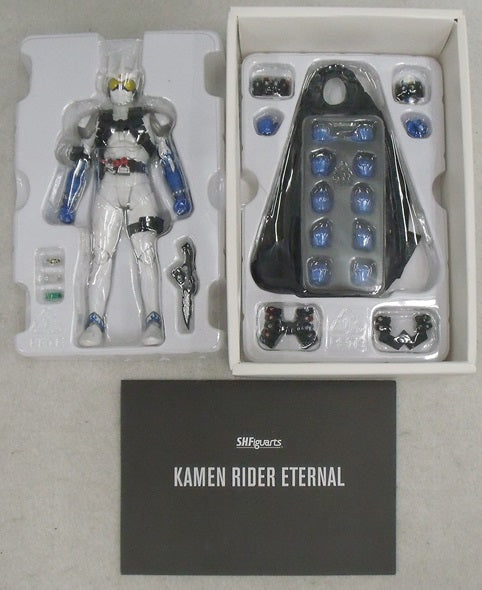 【中古】【開封品】S.H.Figuarts(真骨彫製法) 仮面ライダーエターナル 「劇場版 仮面ライダーW(ダブル) FOREVER  AtoZ/運命のガイアメモリ」 魂ウェブ商店限定＜フィギュア＞（代引き不可）6355