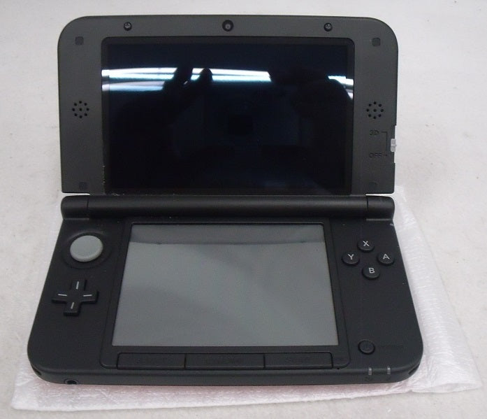 【中古】【開封品】【美品】ワンピース アンリミテッドワールド R アドベンチャーパック(ニンテンドー3DSLL本体 ルフィレッドver同梱)＜レトロゲーム＞（代引き不可）6355