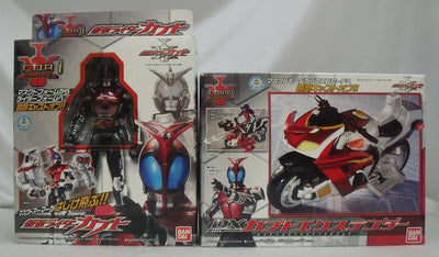 【中古】【未開封】【セット】「仮面ライダーカブト」キャストオフライダー1・DXカブトエクステンダーキャストオフライダーマシン＜フィギュ...