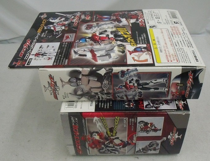 【中古】【未開封】【セット】「仮面ライダーカブト」キャストオフライダー1・DXカブトエクステンダーキャストオフライダーマシン＜フィギュア＞（代引き不可）6355