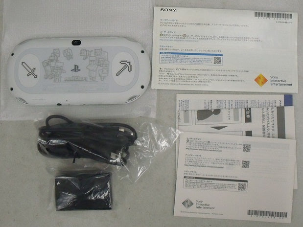 【中古】【開封品】PSVita本体 マインクラフト Special Edition Bundle(type-B)＜レトロゲーム＞（代引き不可）6355