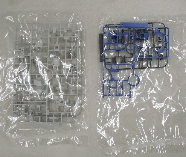 【中古】【未組立品】1/100 MG RX-78-2 ガンダム Ver.3.0 「機動戦士ガンダム」 [0183655]＜プラモデル＞（代引き不可）6355