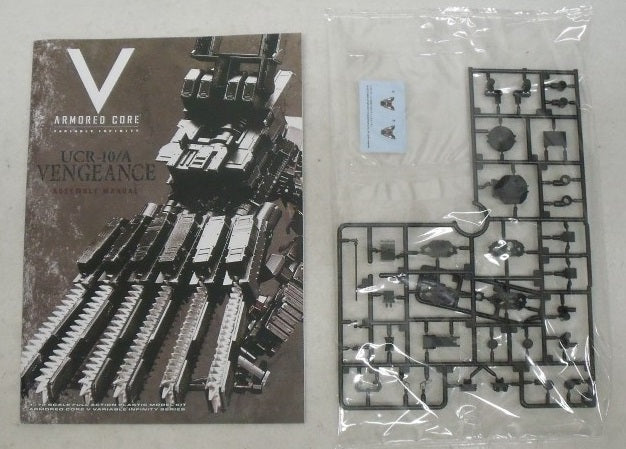 【中古】【未組立】1/72 UCR-10/A ヴェンジェンス 「アーマード・コアV」 ヴァリアブル.インフィニティ.シリーズ [VI073X]＜プラモデル＞（代引き不可）6355