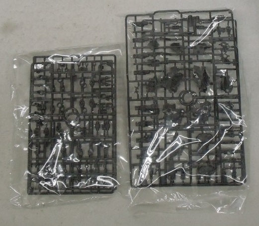 【中古】【未組立】1/24 エルオーズィー(ロードオブゾアテックス) 「キットブロック ヘキサギア」 [HG077]＜プラモデル＞（代引き不可）6355