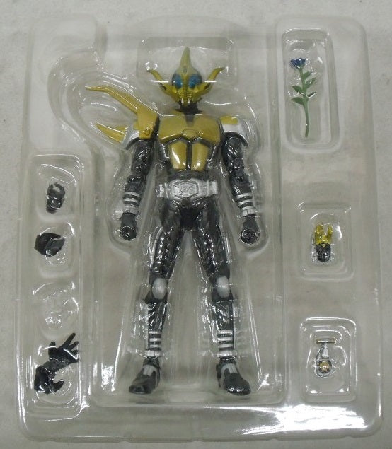 【中古】【開封品】S.H.Figuarts 仮面ライダーコーカサス「仮面ライダーカブト」＜フィギュア＞（代引き不可）6355