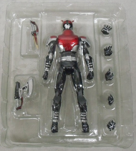 【中古】【開封品】S.H.Figuarts 仮面ライダーカブト ＜フィギュア＞（代引き不可）6355