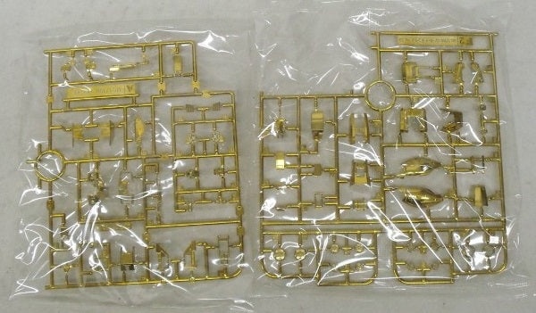 【中古】【未組立】1/100 MG RX-78-2 ガンダム Ver.3.0 ゴールドコーティング 「機動戦士ガンダム」 ガンダムベース限定景品＜プラモデル＞（代引き不可）6355