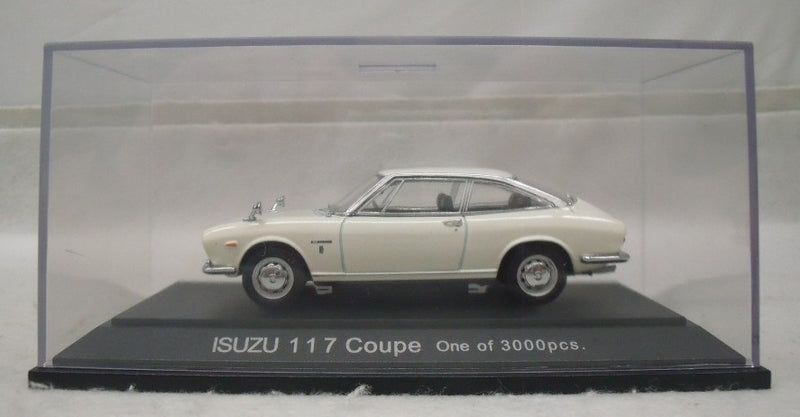 【中古】【開封品】1/43 ISUZU 117 Coupe(アイボリー) 「Oldies」＜コレクターズアイテム＞（代引き不可）6355