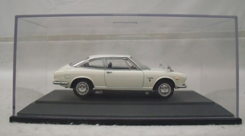 【中古】【開封品】1/43 ISUZU 117 Coupe(アイボリー) 「Oldies」＜コレクターズアイテム＞（代引き不可）6355