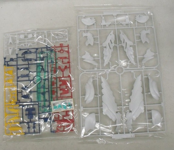 【中古】【未組立】1/100 MG XXXG-00W0 ウイングガンダムゼロEW Ver.Ka 「新機動戦記ガンダムW Endless Waltz」 [607607]＜プラモデル＞（代引き不可）6355