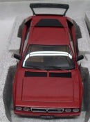 【中古】【開封品】1/18 ランチア デルタ S4 ストラダーレ (レッド) 「シグネチャーシリーズ」＜コレクターズアイテム＞（代引き不可）6355