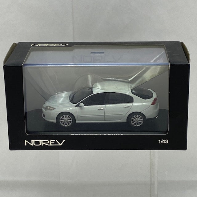 【中古】【開封品】ノレブ 1/43 ルノー ラグナ 2007 ホワイト＜コレクターズアイテム＞（代引き不可）6388