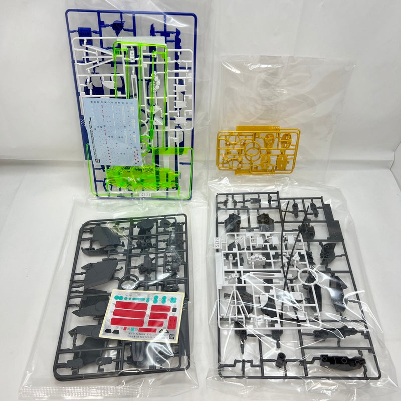 【中古】【未組立】1/100 MG ガンダムF90用 ミッションパック Rタイプ＆Vタイプ 「機動戦士ガンダムF90」 プレミアムバンダイ限定 [5061804]＜プラモデル＞（代引き不可）6388