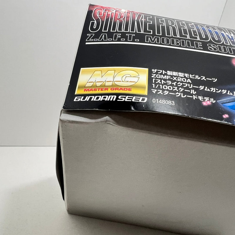 【中古】【未組立】１／１００　ＭＧ ＺＧＭＦ−Ｘ２０Ａ ストライクフリーダムガンダム 「機動戦士ガンダムＳＥＥＤ　ＤＥＳＴＩＮＹ」＜プラモデル＞（代引き不可）6388