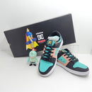 【中古】【開封品】【未使用】DC SHOES MANTECA 4 ATMOS BLACK/CRAZY PINK/TURQUOISE 3　キン肉マン＜コレクターズアイテム＞（代引き不可）6388