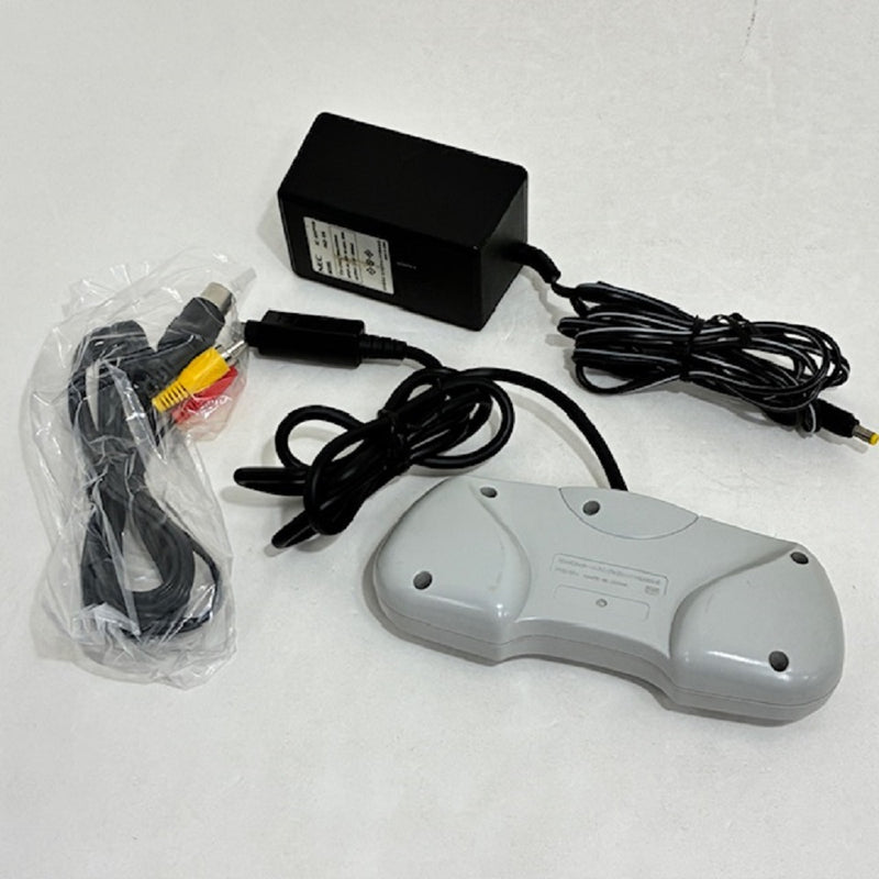【中古】【開封品】PCエンジン DUO-RX [PC Engine with SUPER CD-ROM and Six Button Pad]＜レトロゲーム＞（代引き不可）6388