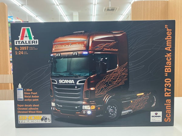 【中古】【未組立】イタレリ 553897 スカニア 3897 R730 V8 ブラックアンバー トラック モデルキット ＜プラモデル＞（代引き不可）6512