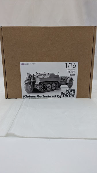 【中古】【未開封】1/16 WWIIドイツSd.Kfz.2 クライネス・ケッテンクラート TypHK101＜プラモデル＞（代引き不可）...