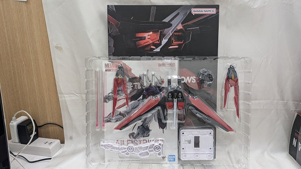 中古】【開封品】METAL BUILD エールストライカー -STORE LIMITED