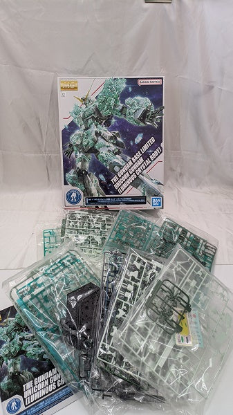 【中古】【未組立】1/100 MG RX-0 ユニコーンガンダム(光の結晶体) 「機動戦士ガンダムUC」＜プラモデル＞（代引き不可）6512