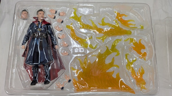 【中古】【開封済】S.H.Figuarts ドクター・ストレンジ＆バーニングフレイムセット 「ドクター・ストレンジ」＜フィギュア＞（代引き不可）6512