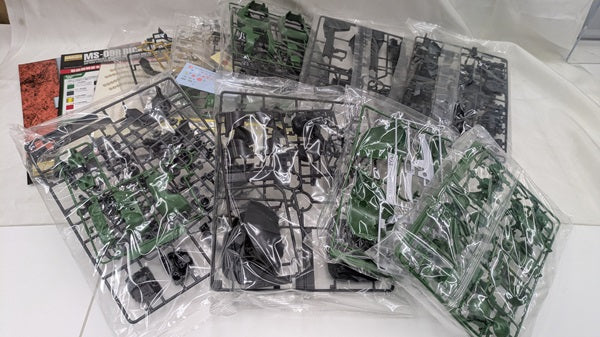 【中古】【未組立】1/100 MG MS-09R ドズル・ザビ専用リック・ドム 「機動戦士ガンダム MSV-R」 プレミアムバンダイ限定 [0195689]＜プラモデル＞（代引き不可）6512