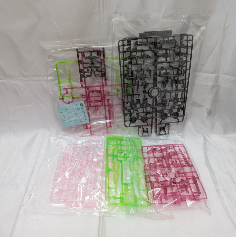 【中古】【未組立】1/144 RG GNT-0000/FS ダブルオークアンタフルセイバー(トランザムクリア) ＜プラモデル＞（代引き不可）6512