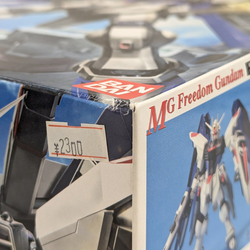【中古】【未組立】1/100 MG ZGMF-X10A フリーダムガンダム 「機動戦士ガンダムSEED」 [0126794]＜プラモデル＞（代引き不可）6512