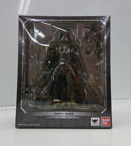 【中古】【開封品】S.H.Figuarts ダース・ベイダー 「スター・ウォーズ」＜フィギュア＞（代引き不可）6513