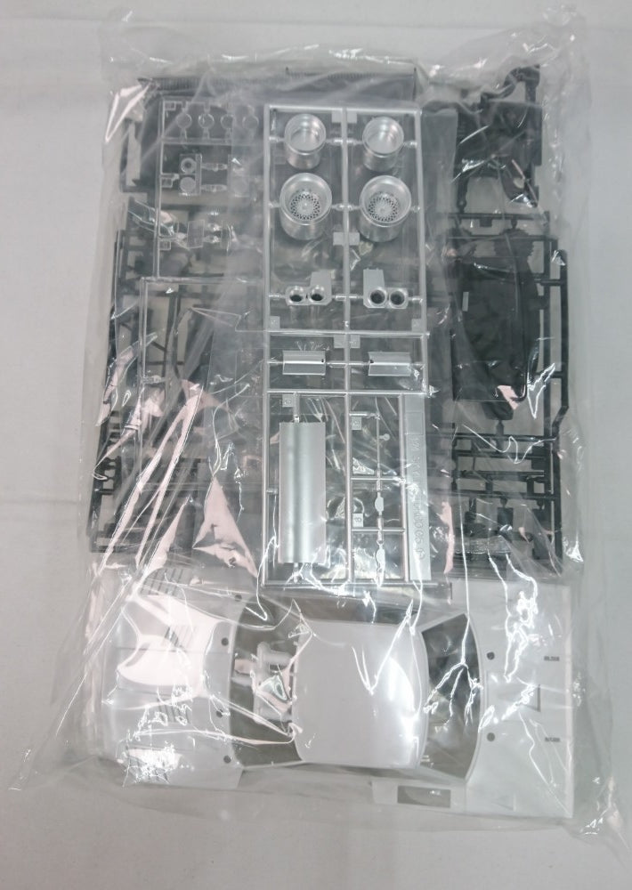 【中古】【未組立】1/24 ニッサン R30 スカイラインターボ キャラミ9時間耐久仕様82 「ザ・モデルカーシリーズ No.112」＜プラモデル＞（代引き不可）6513