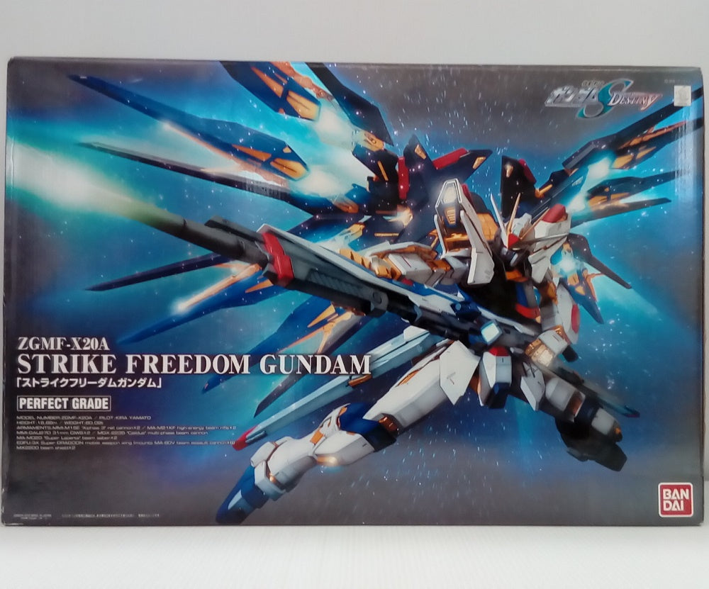未開封BANDAI PG 1/60ストライクフリーダムガンダムZGMF-X20A 中古】【未組立】PG 1/60 ZGMF-X20A ストライクフリーダムガンダム