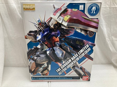 【中古】【機動戦士ガンダムSEED】【未組立】【外箱に傷み有】【部品注文用紙に傷み有】1/100 MG エールストライクガンダム Ve...