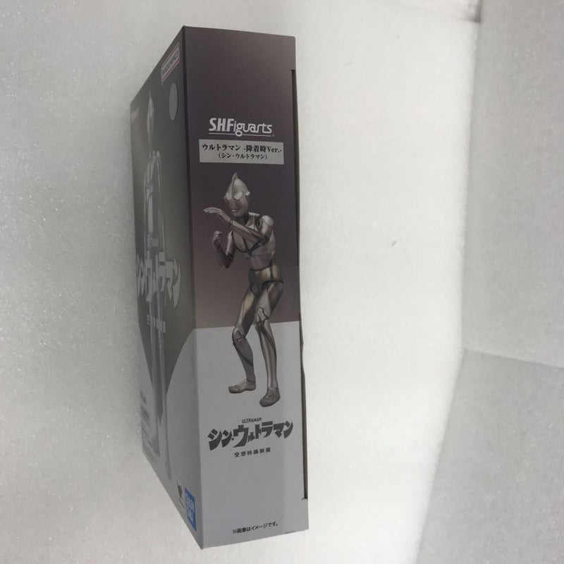 【中古】【未開封】【外箱に傷み有】S.H.Figuarts シン・ウルトラマン -降着時Ver.- ＜フィギュア＞（代引き不可）6520