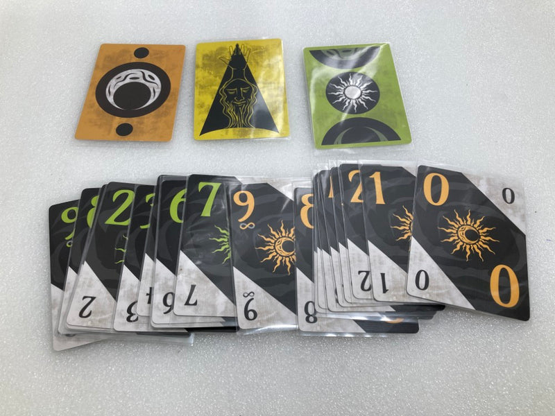 【中古】【開封品】ボードゲーム「シノミリア」＜おもちゃ＞（代引き不可）6520