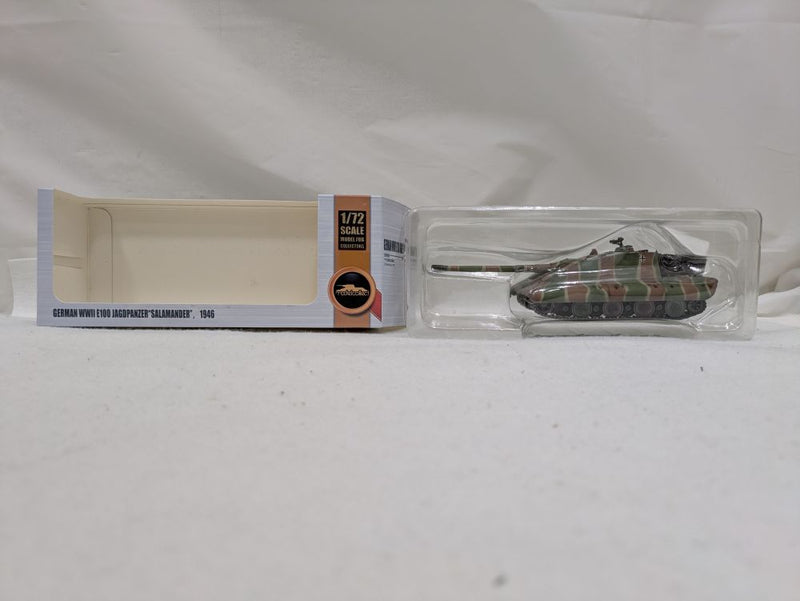 【中古】【開封済】1/72GERMAN　WW　E100　JAGDPANZER”SALAMANDER”、1946＜コレクターズアイテム＞（代引き不可）6537