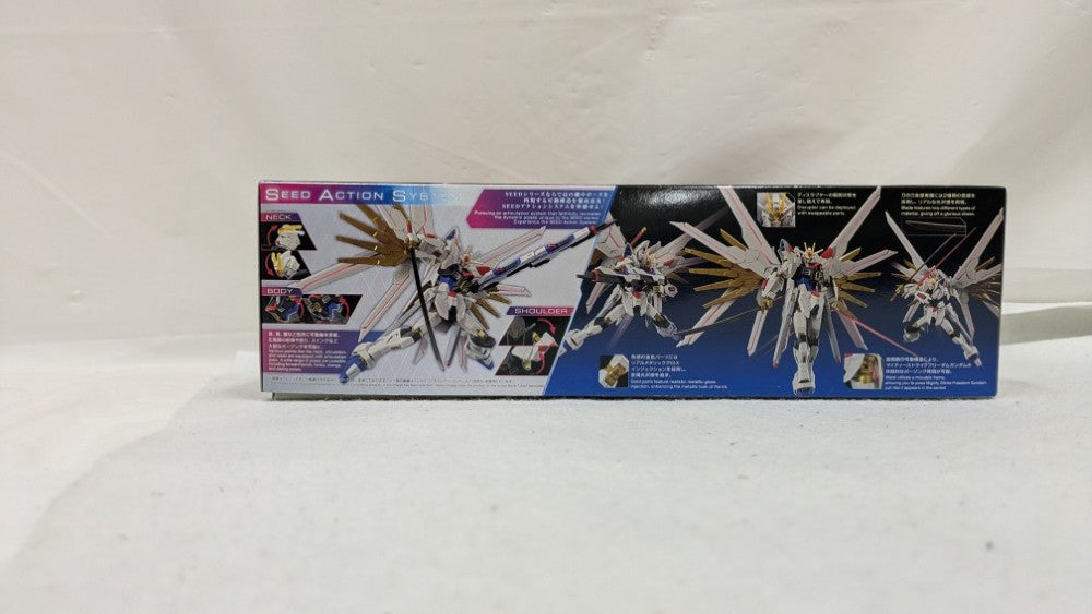 今年も話題の 中古】【未組立】1/144 マイティーストライクフリーダム HG 邦楽