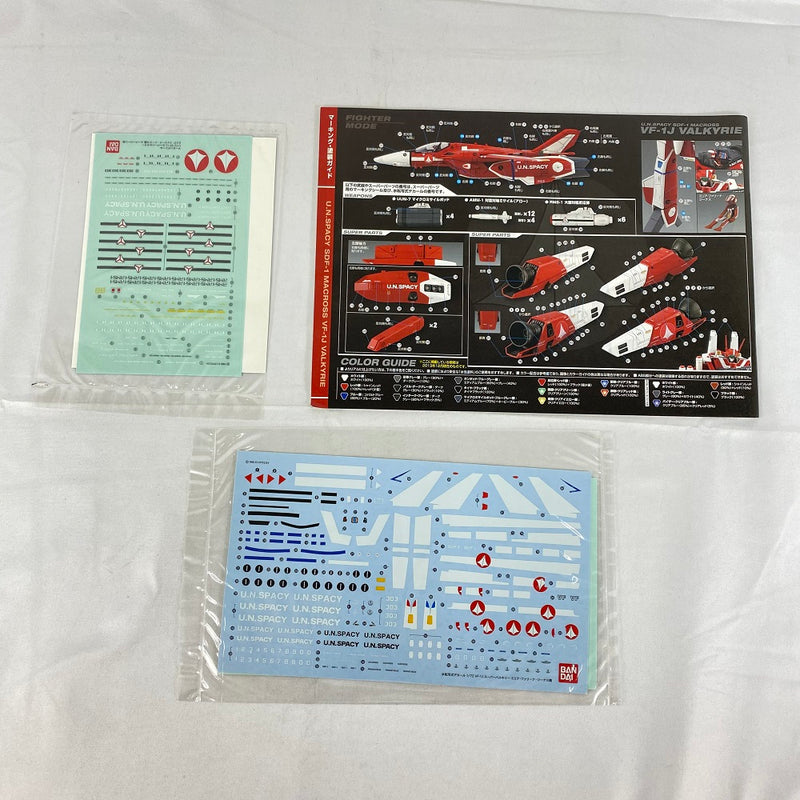 【中古】【未組立】1/72 VF-1J スーパーバルキリー ミリア・ファリーナ・ジーナス機 「超時空要塞マクロス」 プレミアムバンダイ限定 [0185521]＜プラモデル＞（代引き不可）6541