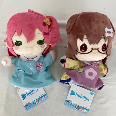 【中古】【未使用】【セット】ホロライブ パペットぬいぐるみ さくらみこ(園児)/戌神ころね(先生) 2点＜コレクターズアイテム＞（代引...
