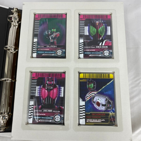 【中古】【開封品】【中身未使用】仮面ライダーディケイド ライダーカードアーカイブス ネオ プレミアムバンダイ限定＜おもちゃ＞（代引き不可）6541