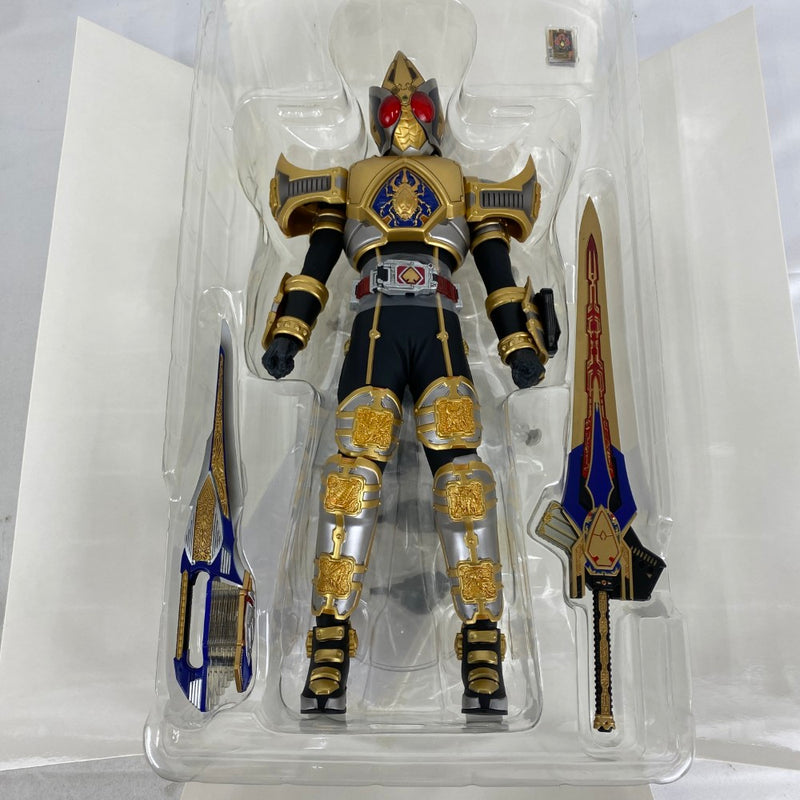 【中古】【開封品】【中身未使用】RAH DX 仮面ライダーブレイド キングフォーム「仮面ライダー剣(ブレイド)」No.613＜フィギュア＞（代引き不可）6541