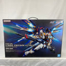 【中古】【未組立】機動戦士ガンダムSEED DESTINY PG 1/60 ストライクフリーダムガンダム ZGMF-X20A＜プラモデル＞（代引き不可）6541