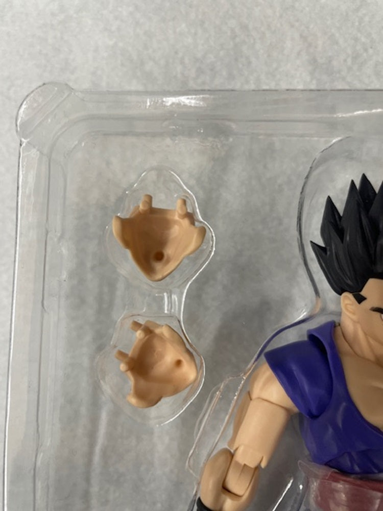 【中古】【開封品】S.H.Figuarts アルティメット悟飯 「ドラゴンボール超 スーパーヒーロー」＜フィギュア＞（代引き不可）6545