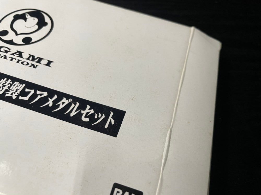 中古】【開封品】仮面ライダー生誕40周年記念 特製コアメダル