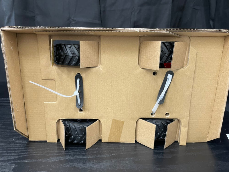 【中古】【開封品】【動作未確認】1/18 ダカールラリー パジェロエボリューション 2.4GHz仕様 [TX038]＜おもちゃ＞（代引き不可）6545