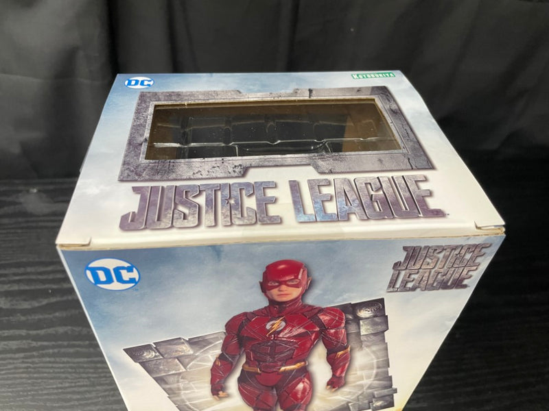 【中古】【未開封】ARTFX+ フラッシュ 「ジャスティス・リーグ」 1/10 PVC塗装済み完成品＜フィギュア＞（代引き不可）6545