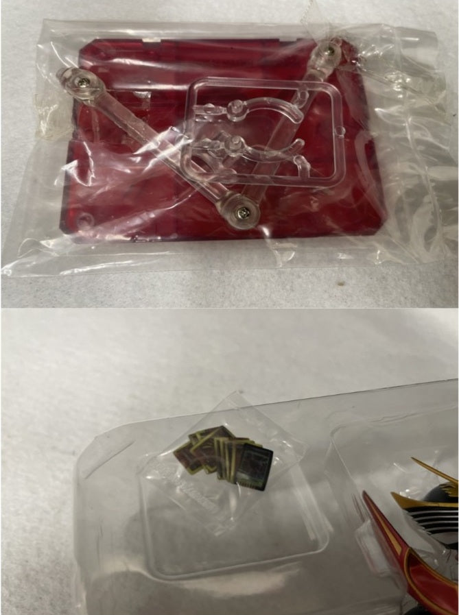 【中古】【開封品】S.H.Figuarts 仮面ライダー龍騎サバイブ ＜フィギュア＞（代引き不可）6545